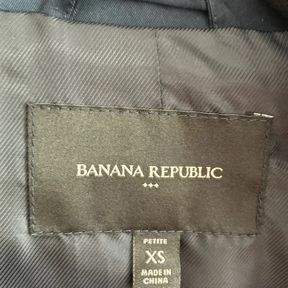 Banana Republic XSP Navy Blue Trench Coat- NWOT - Picture 3 of 3